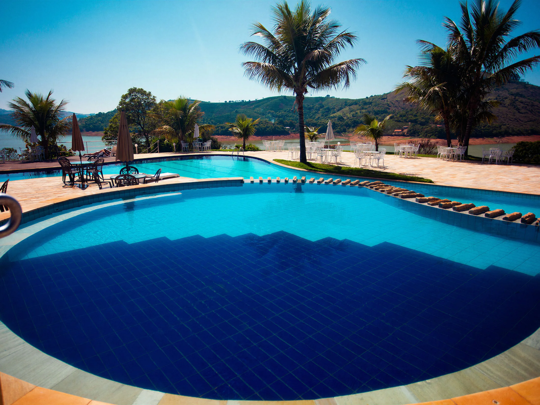 Jacuzzi do Pier 22, ao lado da piscina